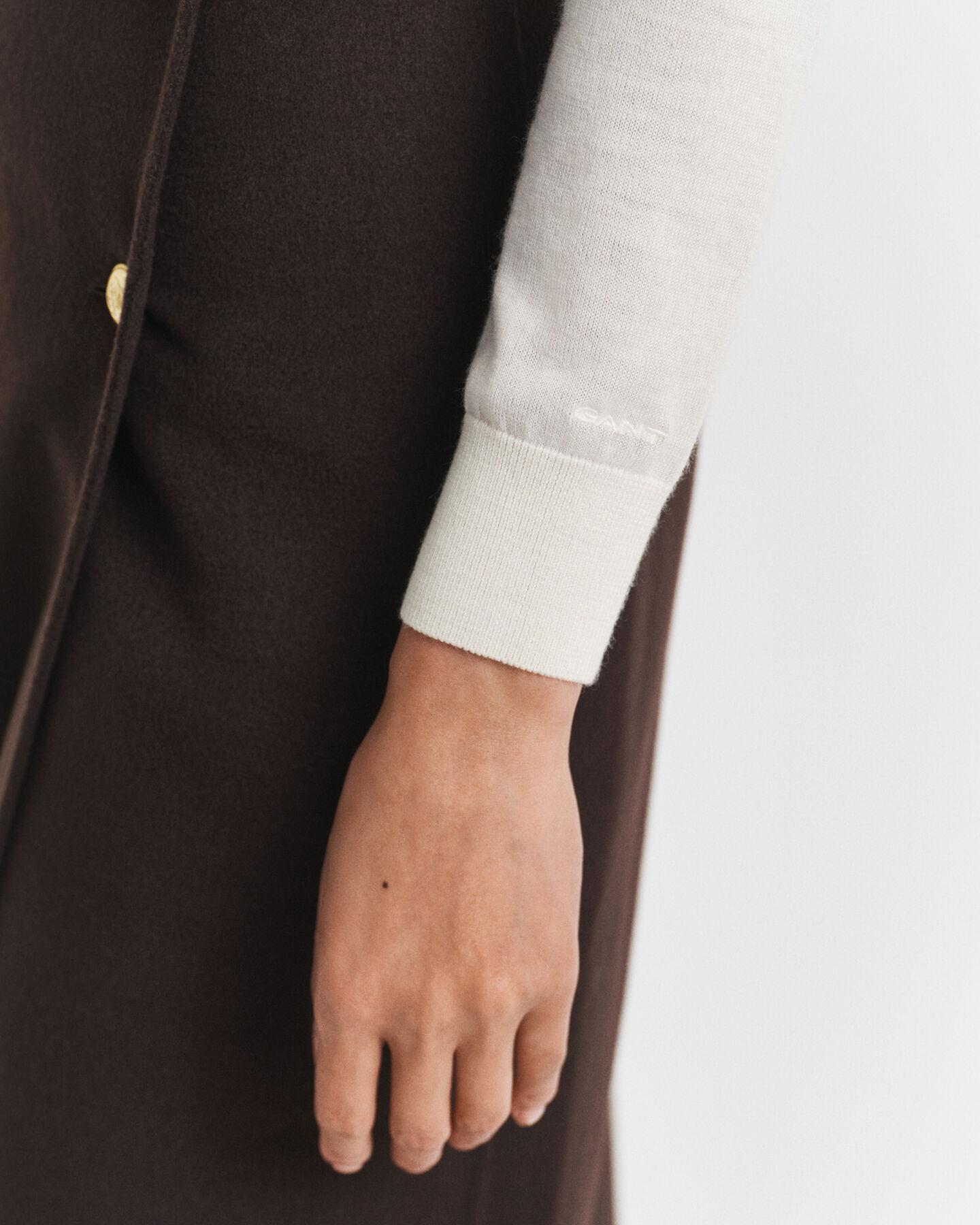 Maglia a collo alto in finissima lana merino