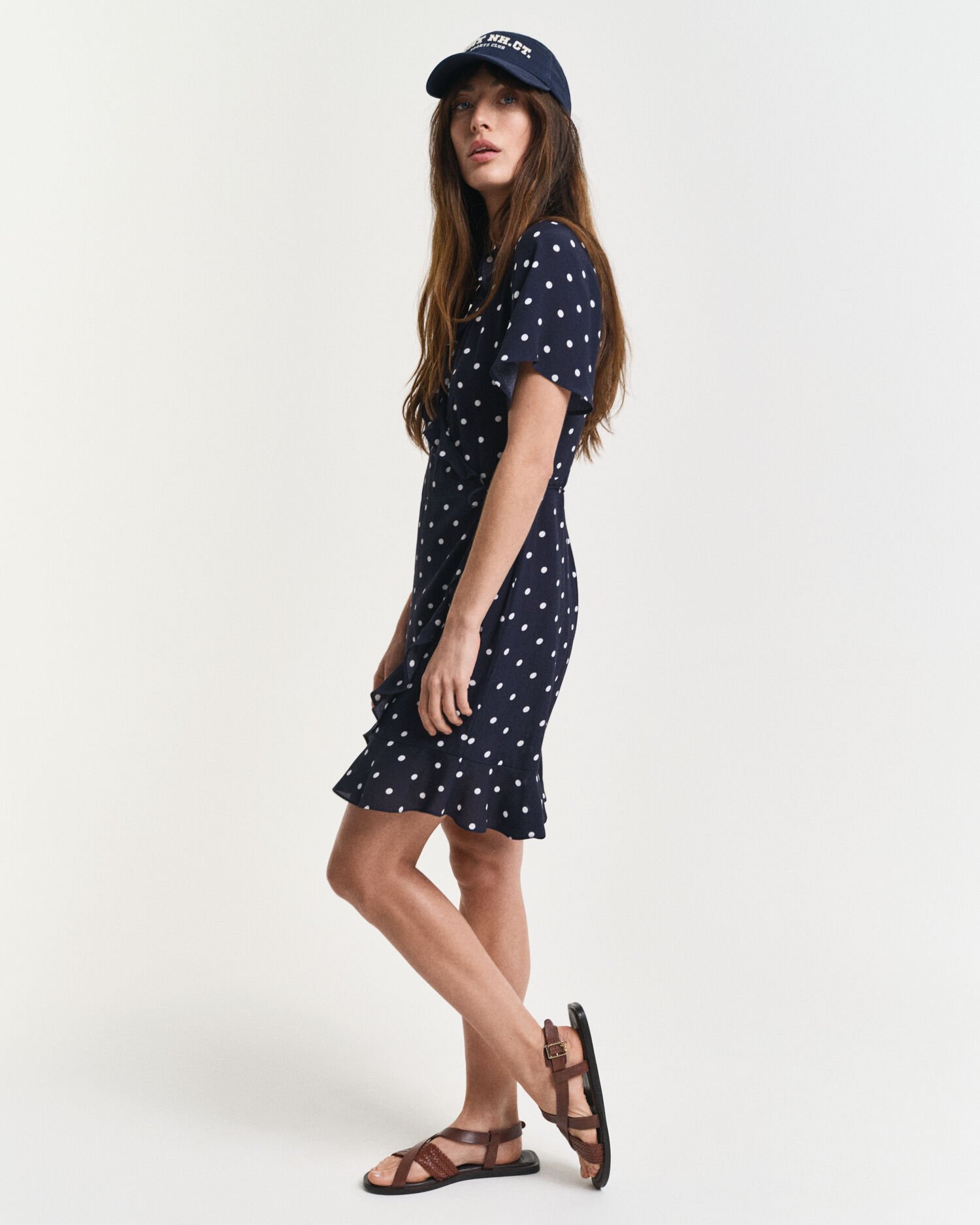 Abito con stampa a pois e volant