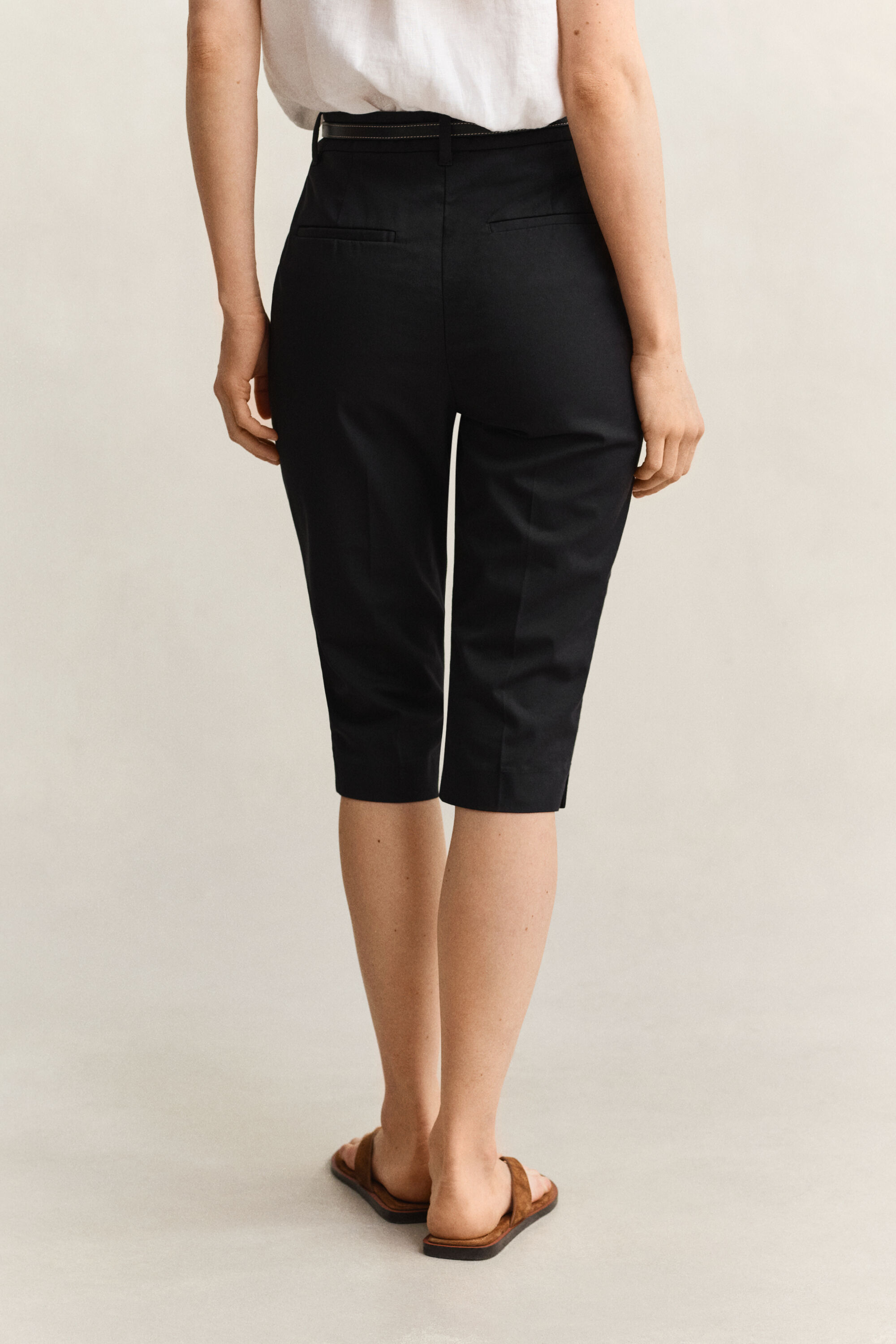 Pantaloni Capri