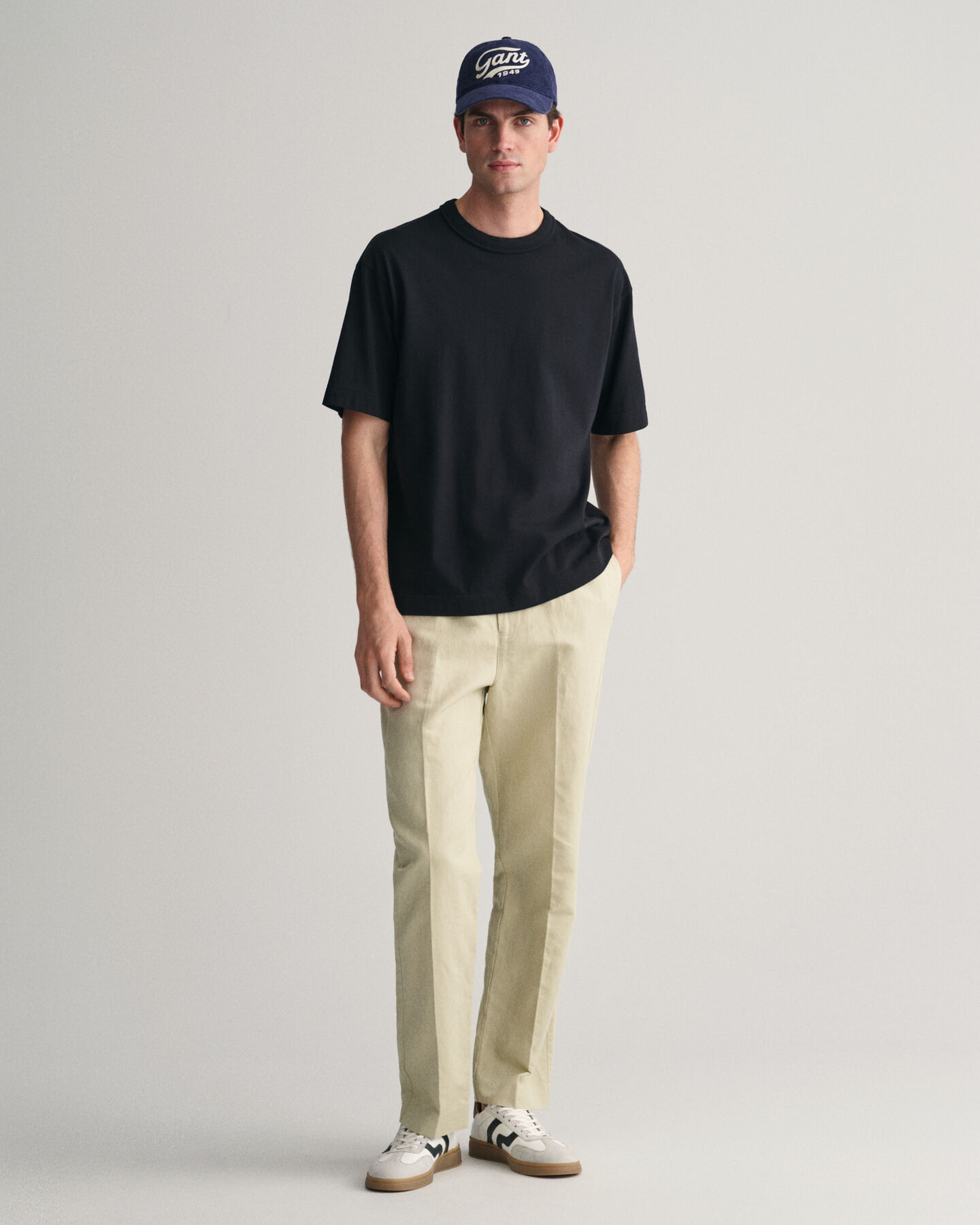 Pantaloni in lino e cotone