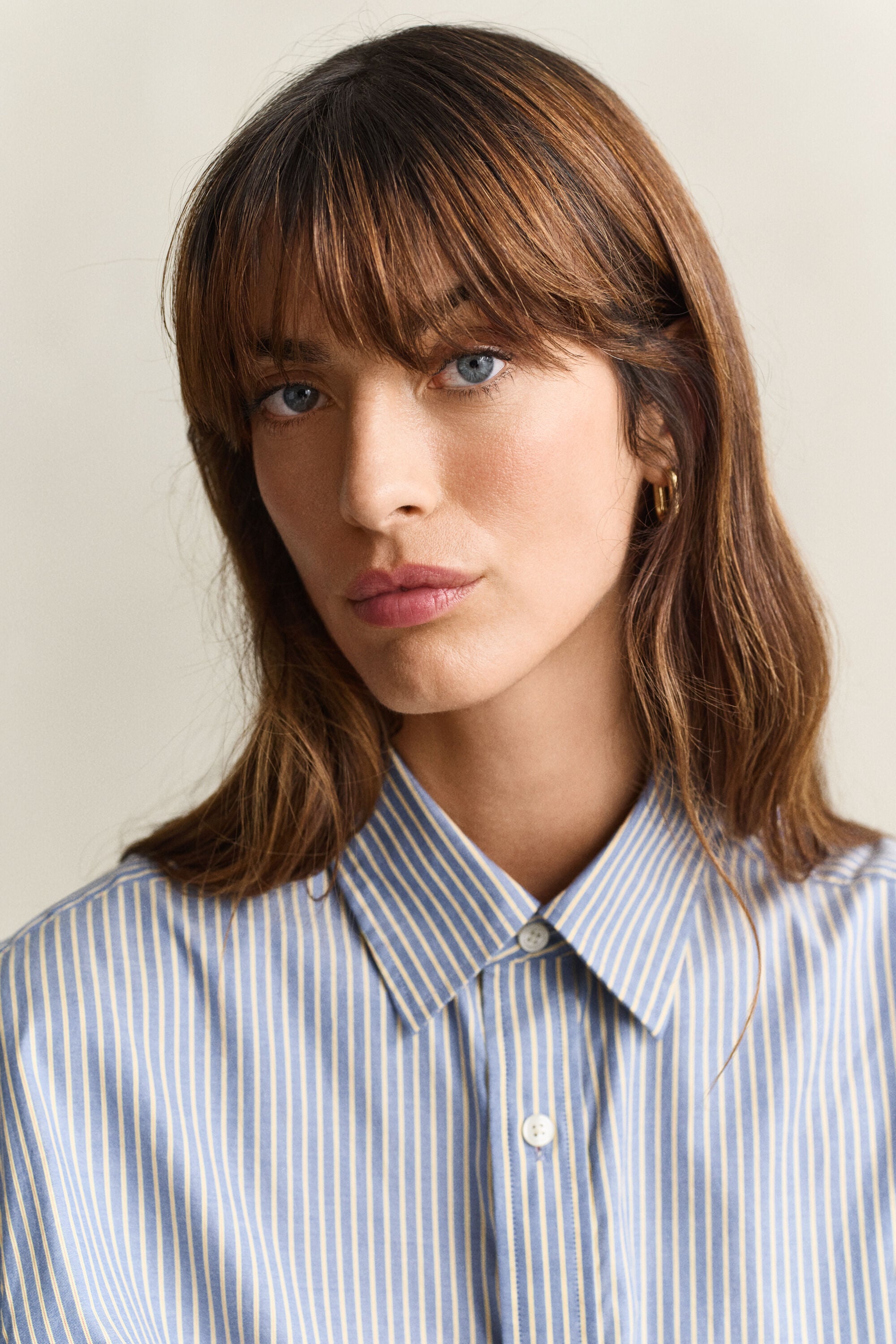 Camicia a righe in edizione esclusiva per membri