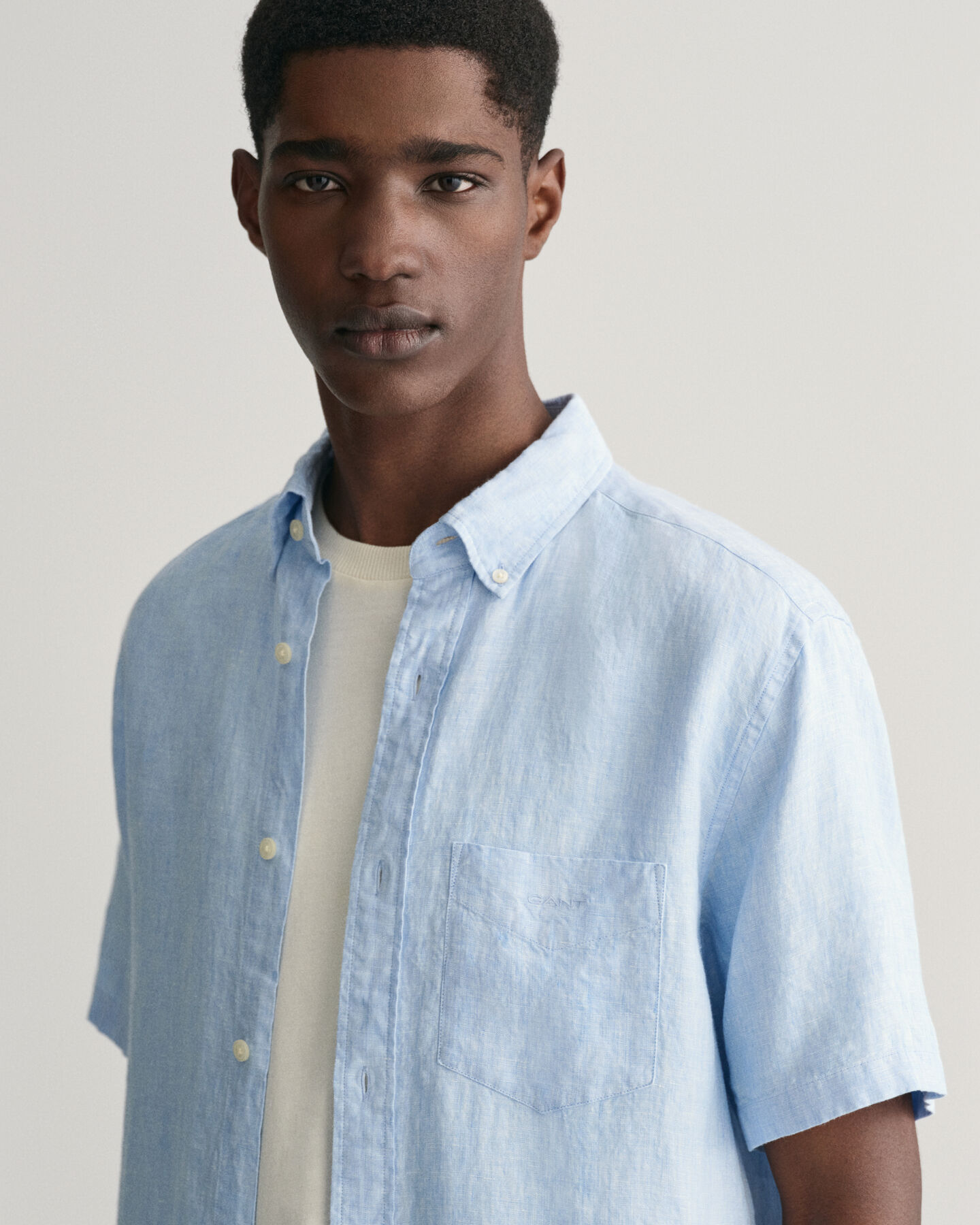 Camicia di lino maniche corte regular fit