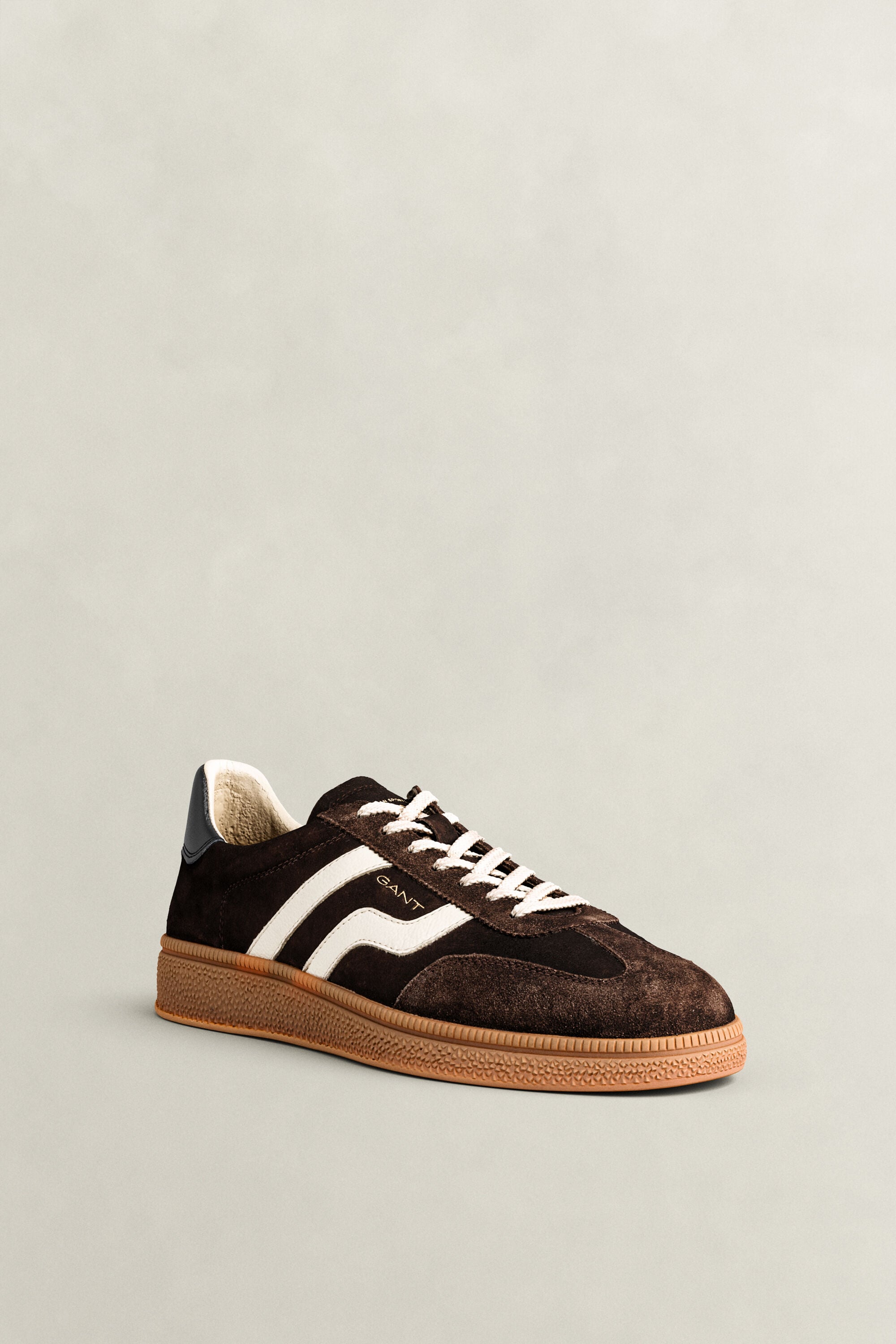 Sneakers Cuzmo in camoscio