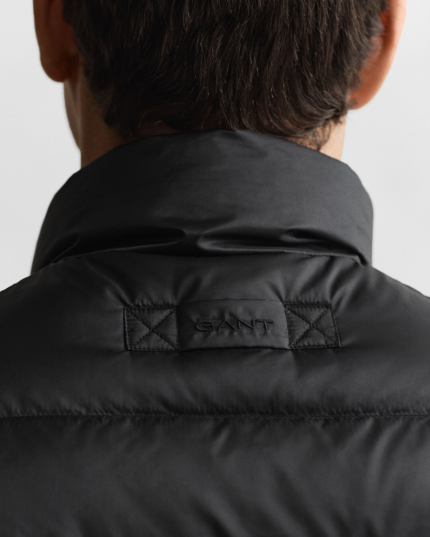 Smanicato leggero in piumino