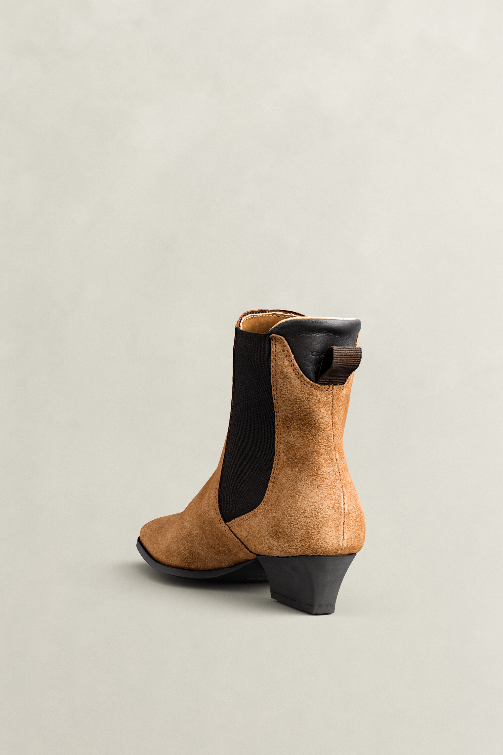 Stivaletti Bassotte in stile Chelsea in camoscio