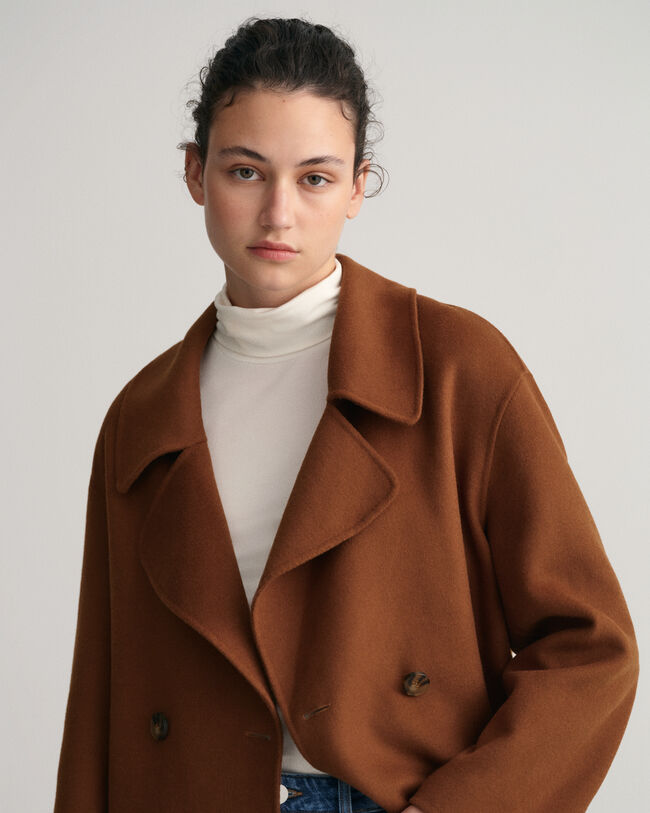 Cappotto cucito a mano