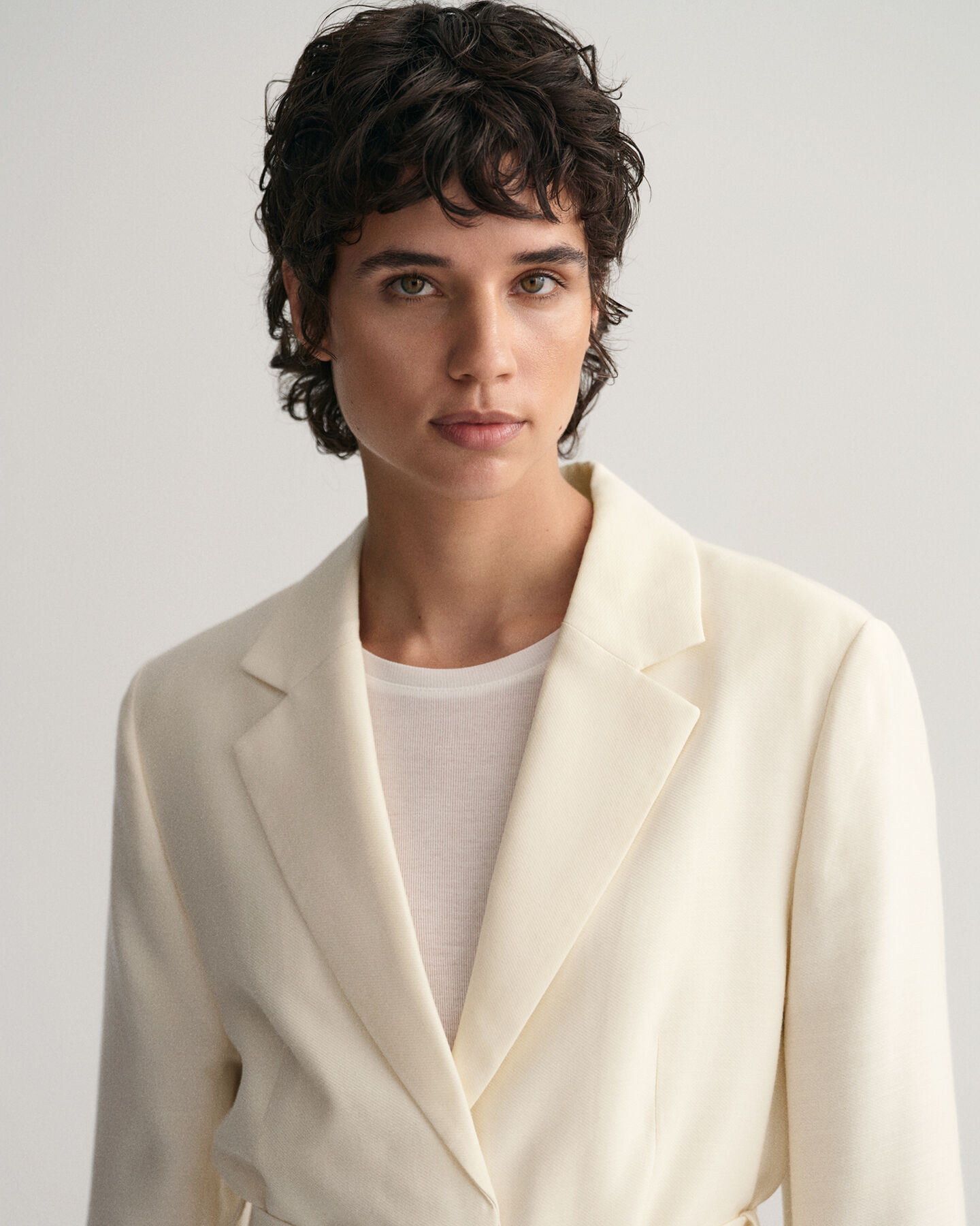 Blazer Fluid con cintura regular fit