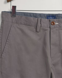 Pantaloni chino Hallden in twill slim fit