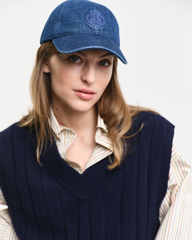 Gilet con scollo a V a coste in lana a coste ampie