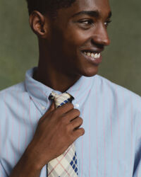 Cravatta in seta stampa a quadri