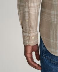 Camicia in misto lino-cotone a quadri regular fit