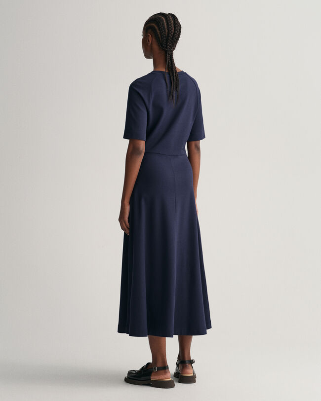 Maglia girocollo a maniche corte svasata