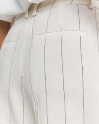 Pantaloncini di lino gessati