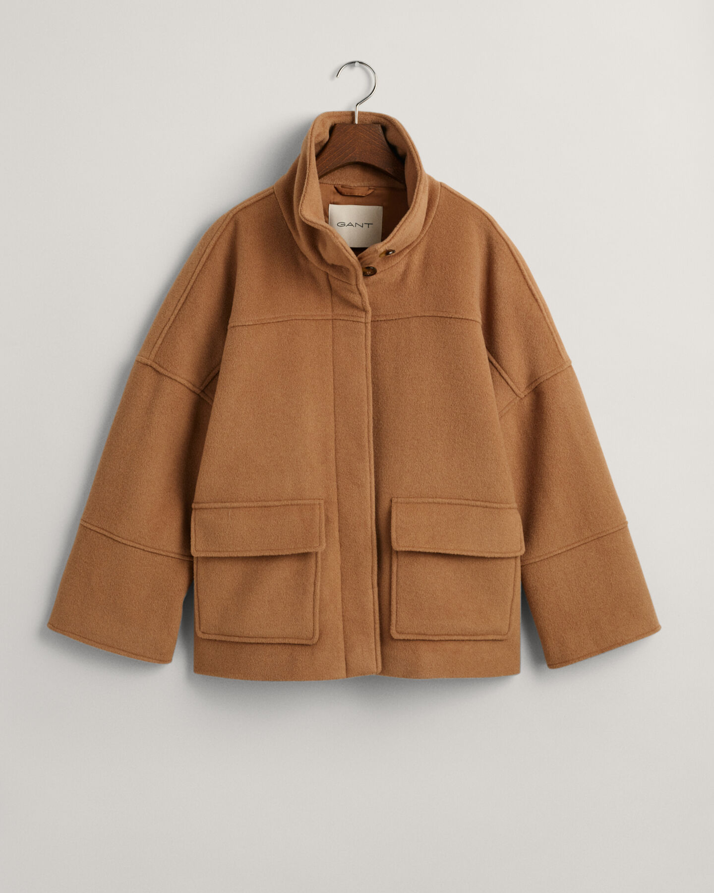 Giacca corta in lana