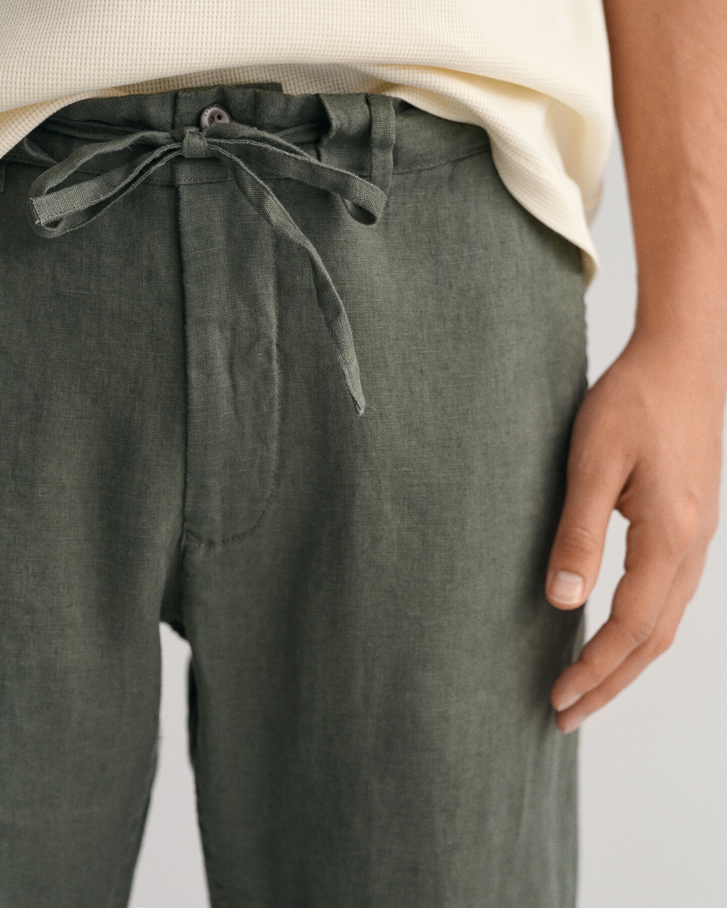Pantaloni con coulisse in lino relaxed fit