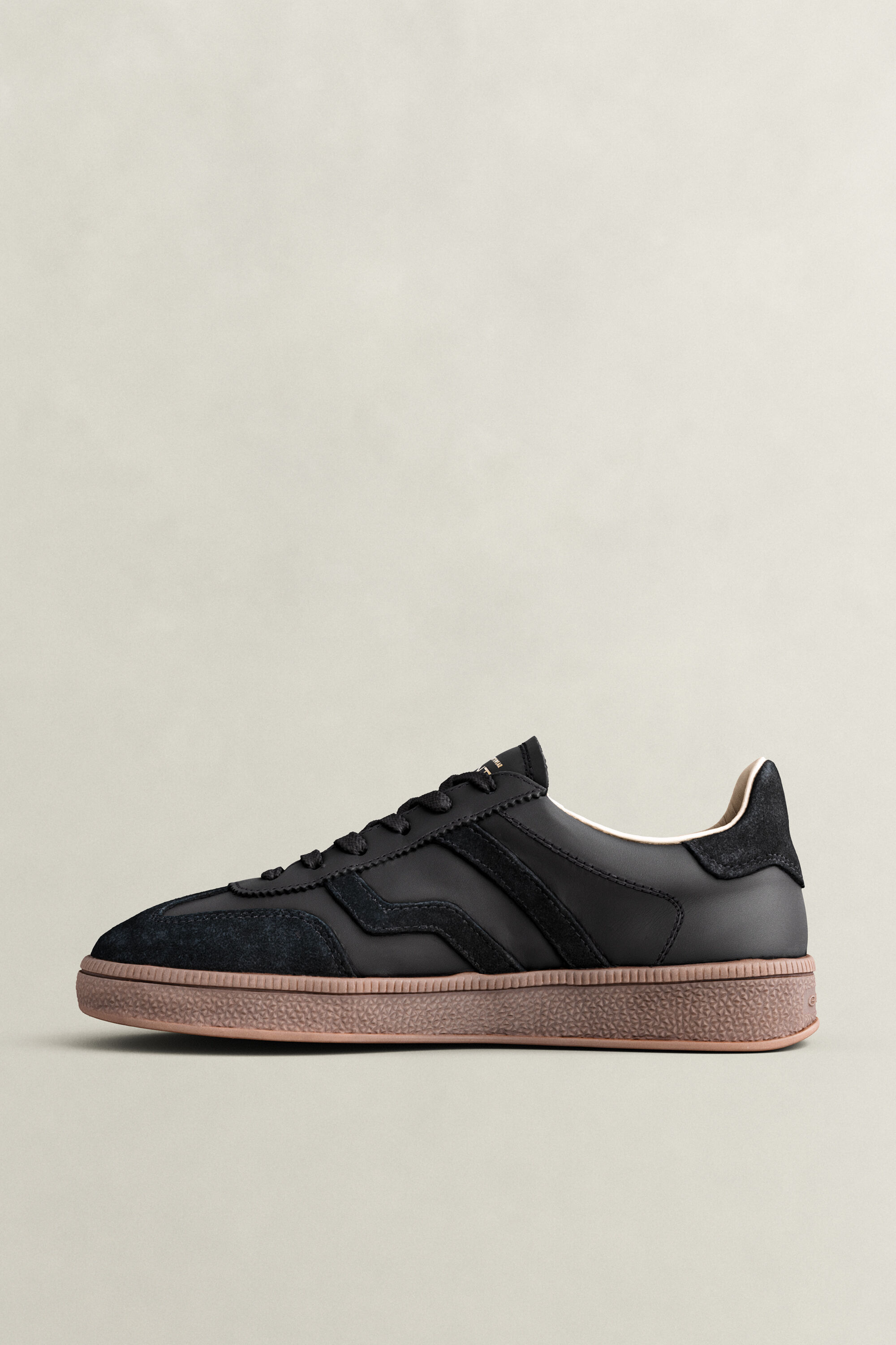 Sneakers Cuzima in pelle e camoscio