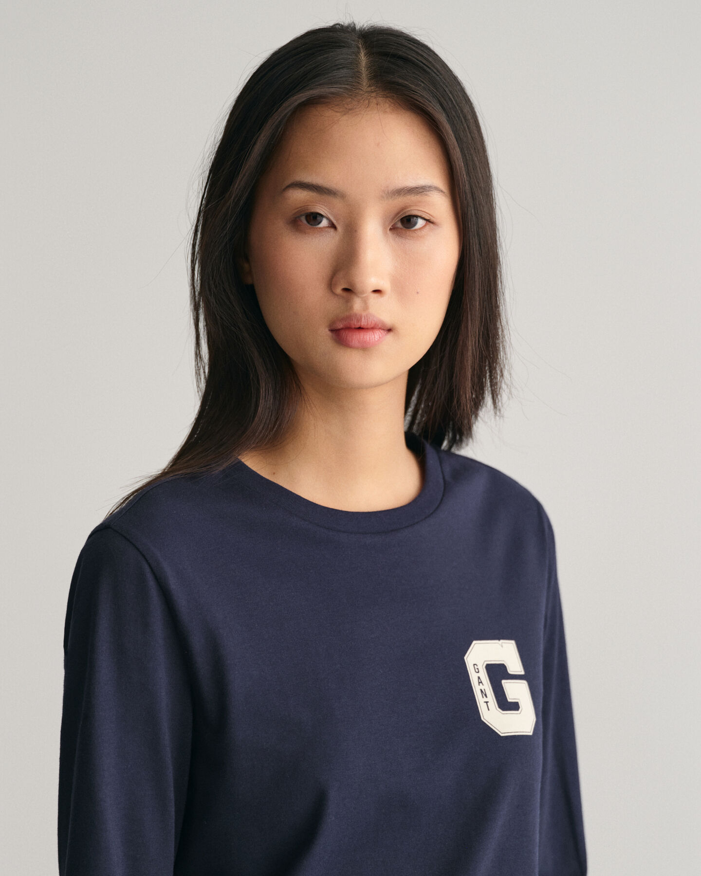 T-shirt girocollo G a maniche lunghe