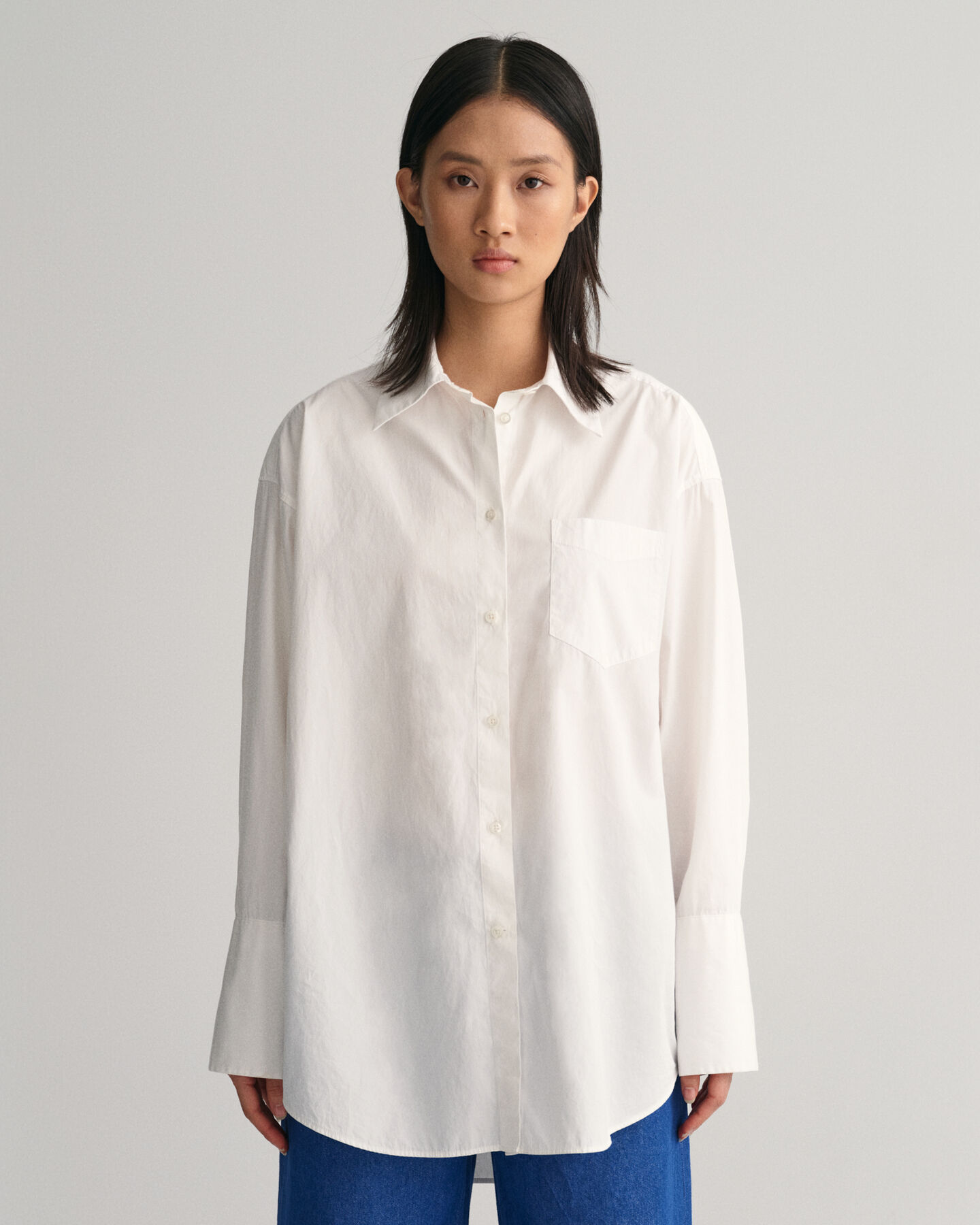Camicia in popeline con polsini alti oversize