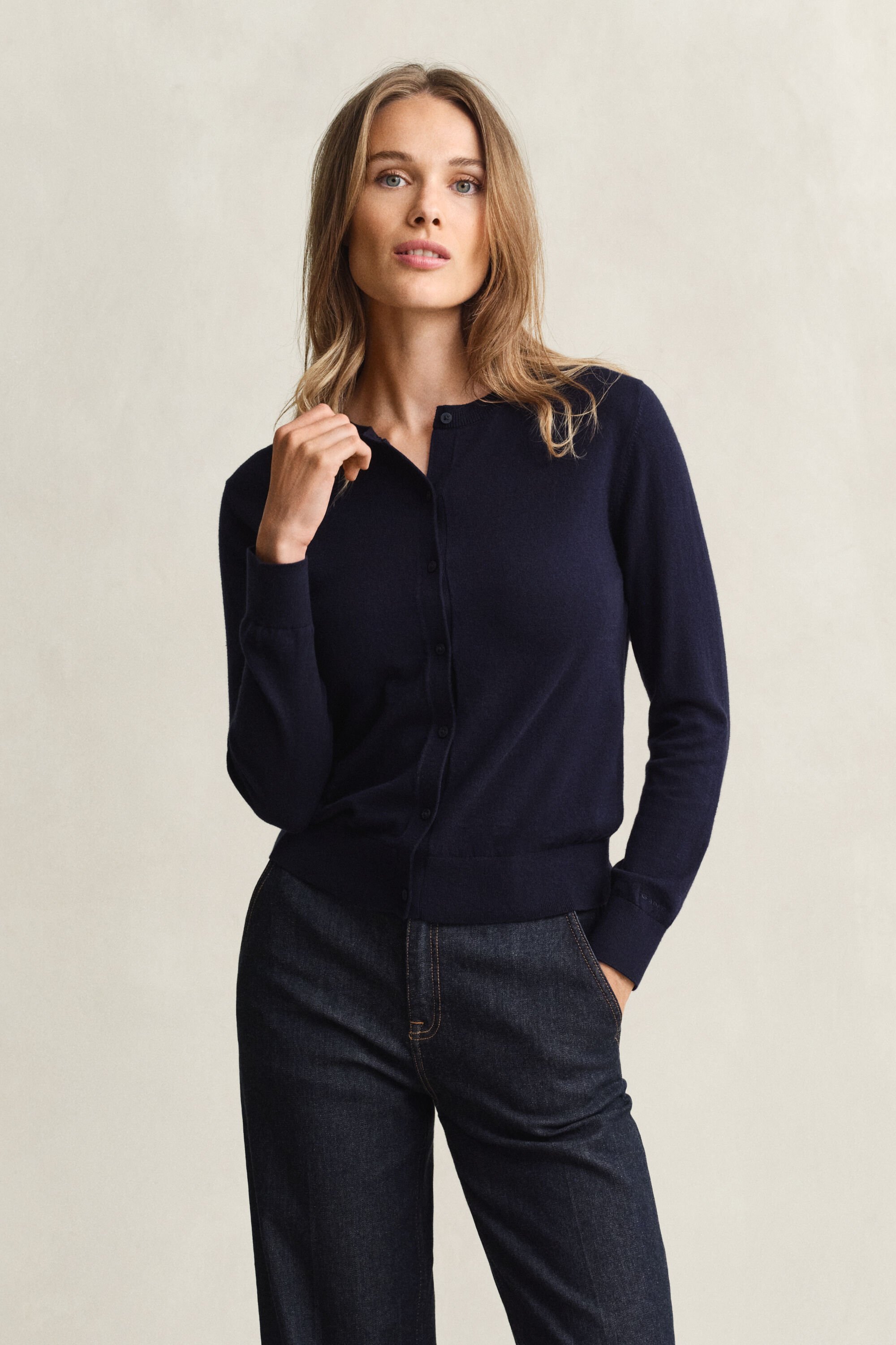 Cardigan girocollo leggero