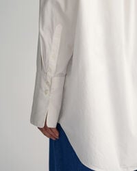 Camicia in popeline con polsini alti oversize