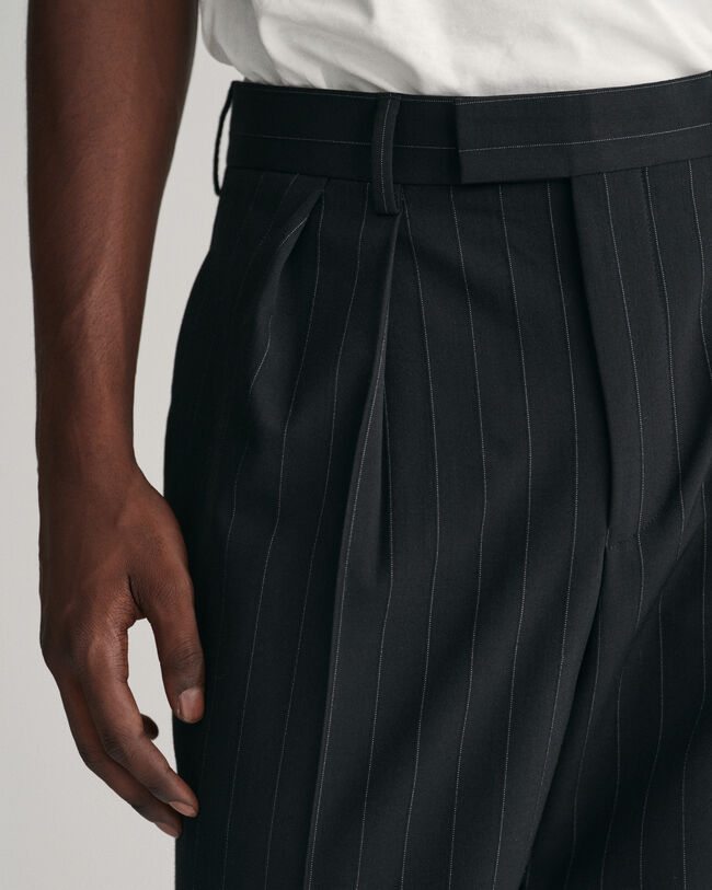 Pantaloni da abito gessati con pinces