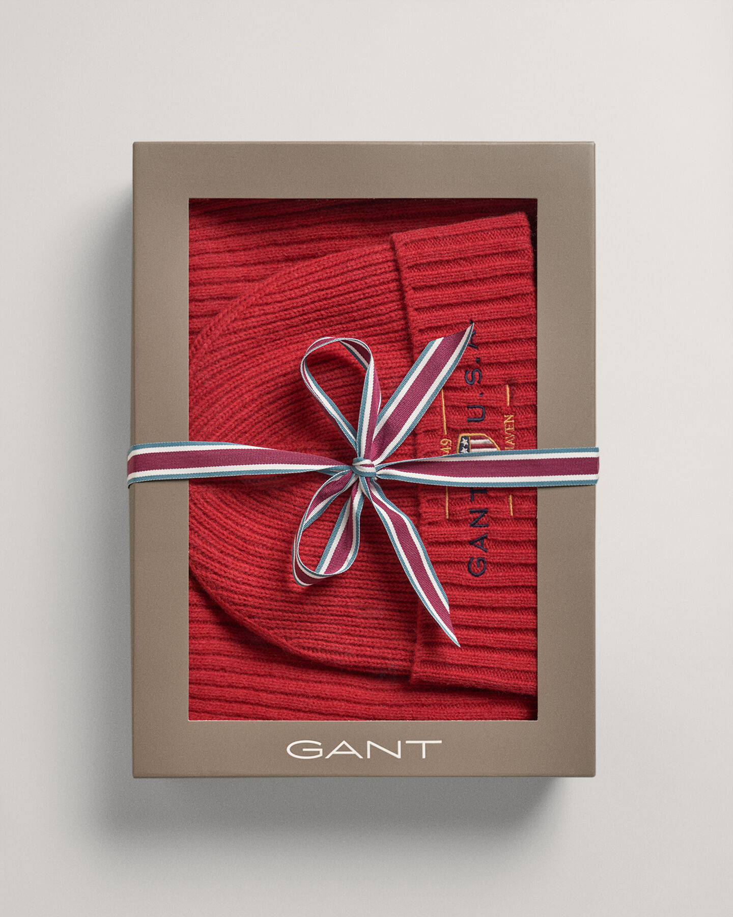 Confezione regalo sciarpa e berretto