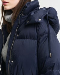 Piumino di media lunghezza