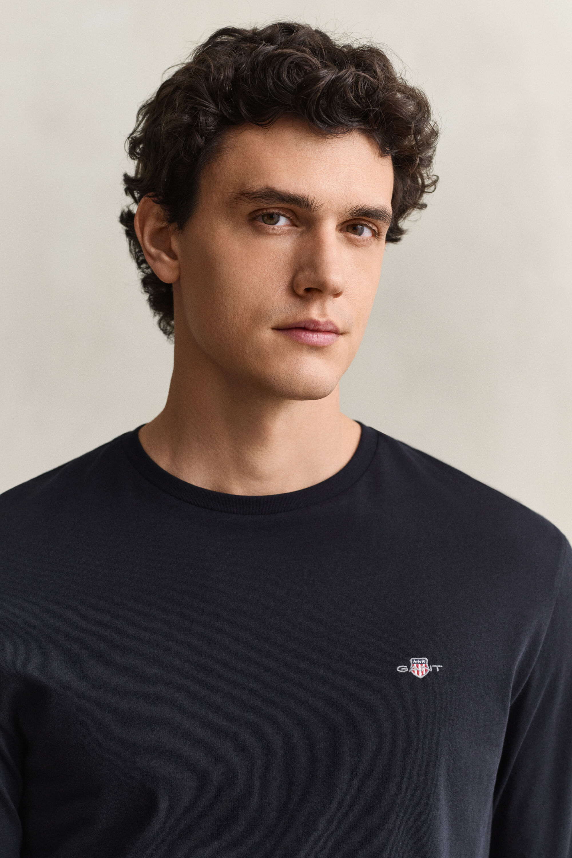 T-Shirt Shield a maniche lunghe