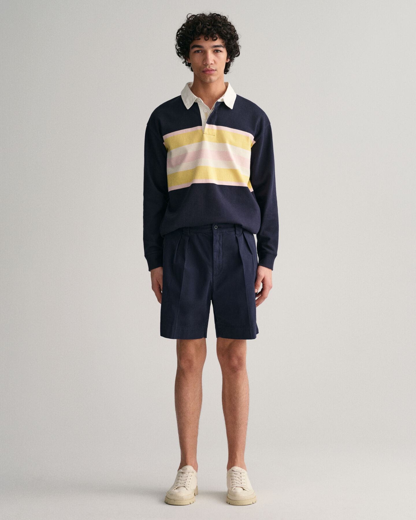 Pantaloncini chino in twill con pinces