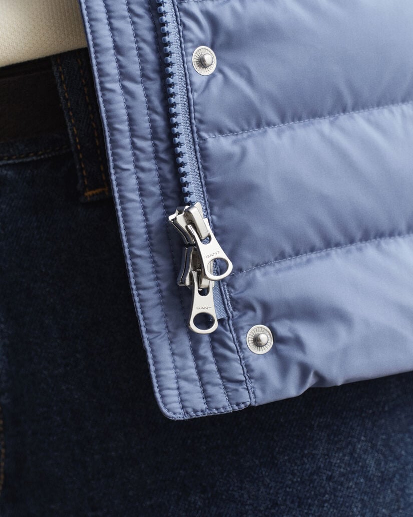 Smanicato leggero in piumino