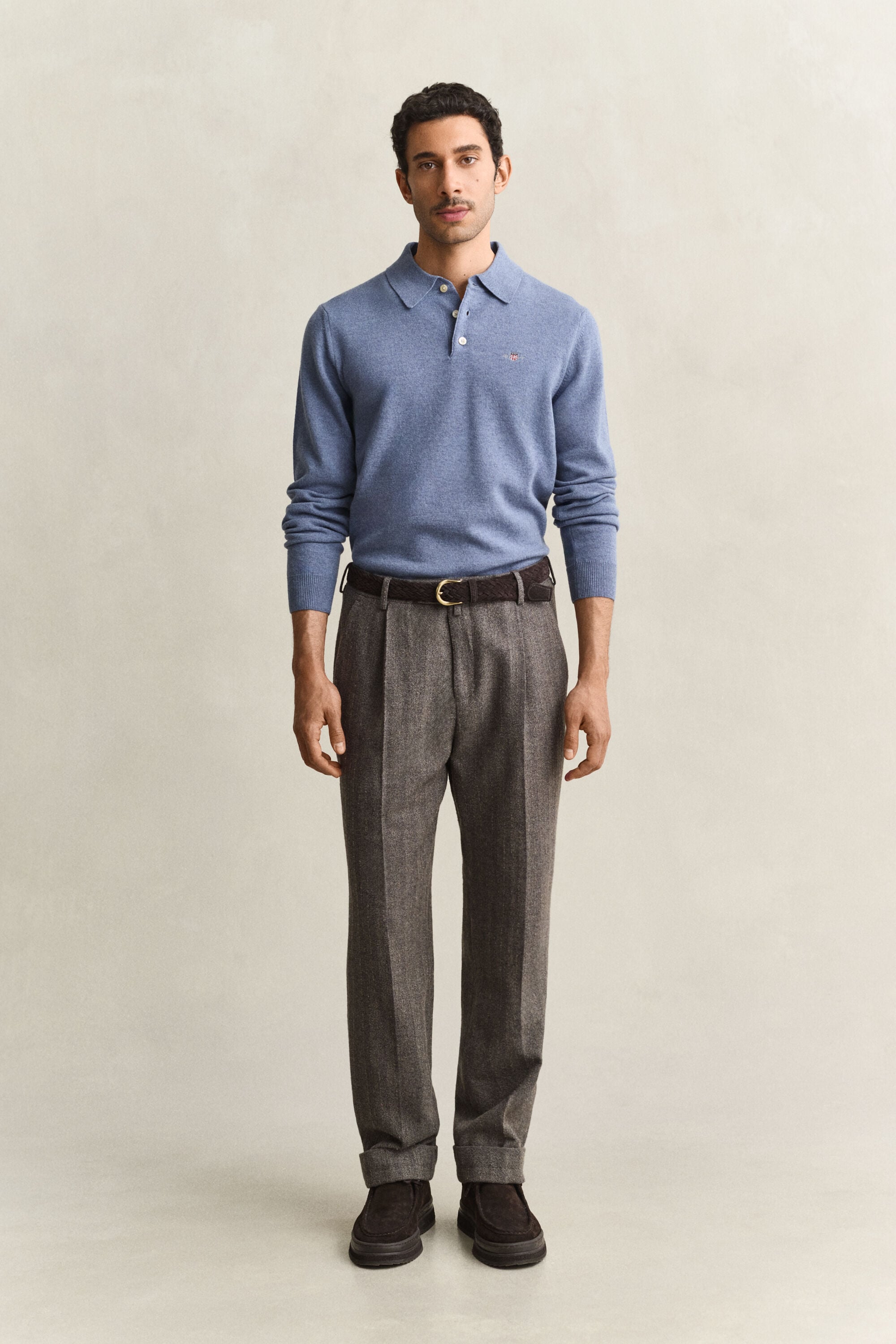 Pantaloni gessati eleganti