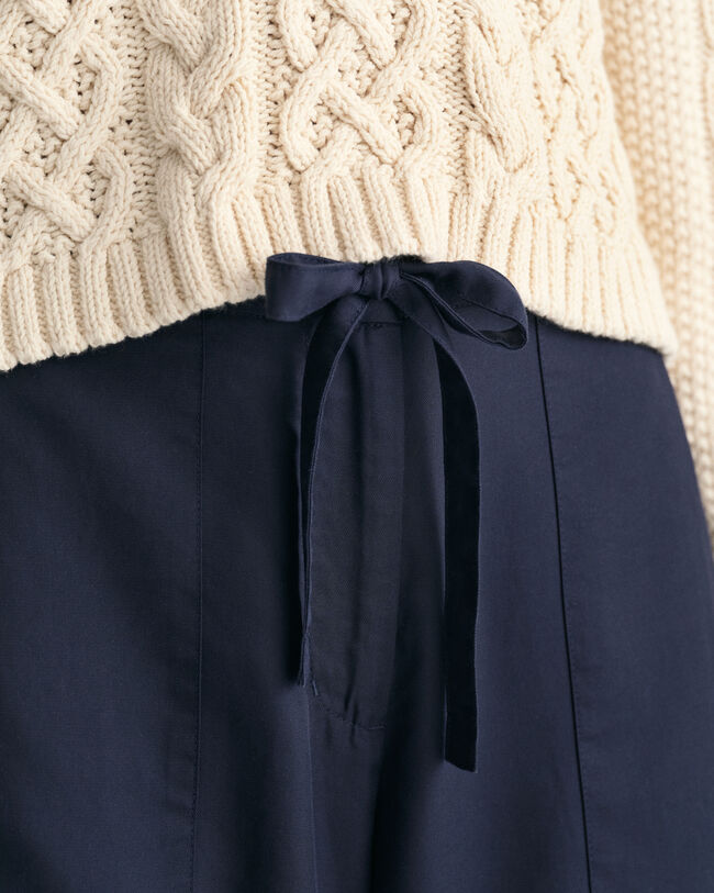 Pantaloni con cintura in vita relaxed fit