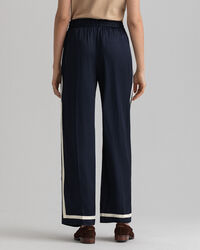 Pantaloni Pull-On in raso