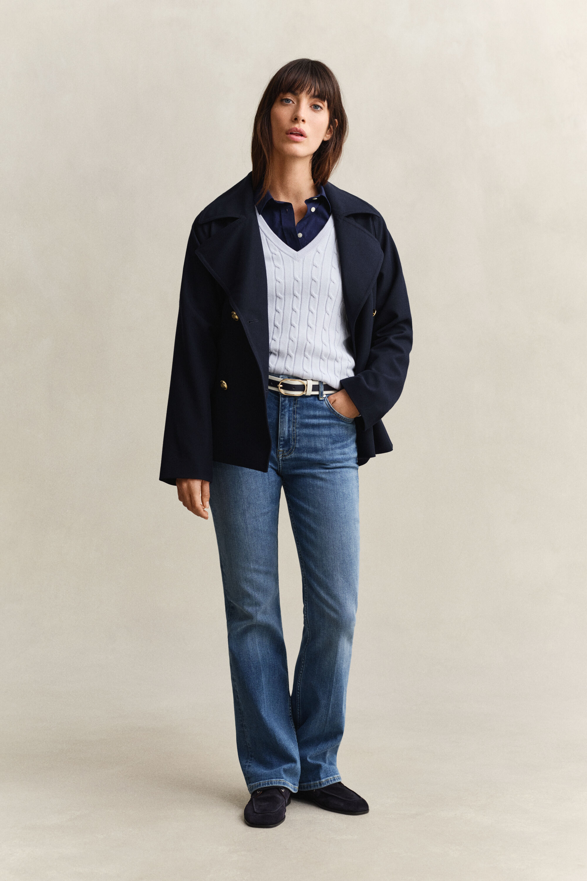 Maglia con scollo a V a trecce