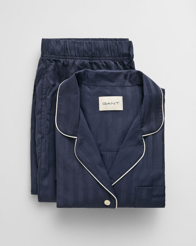 Confezione regalo con pigiama