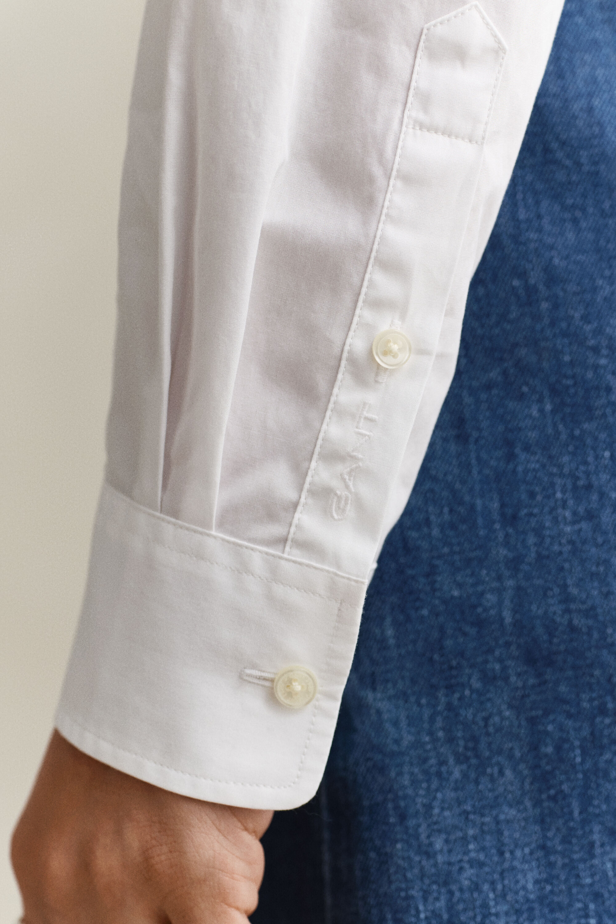 Camicia in cotone con volant