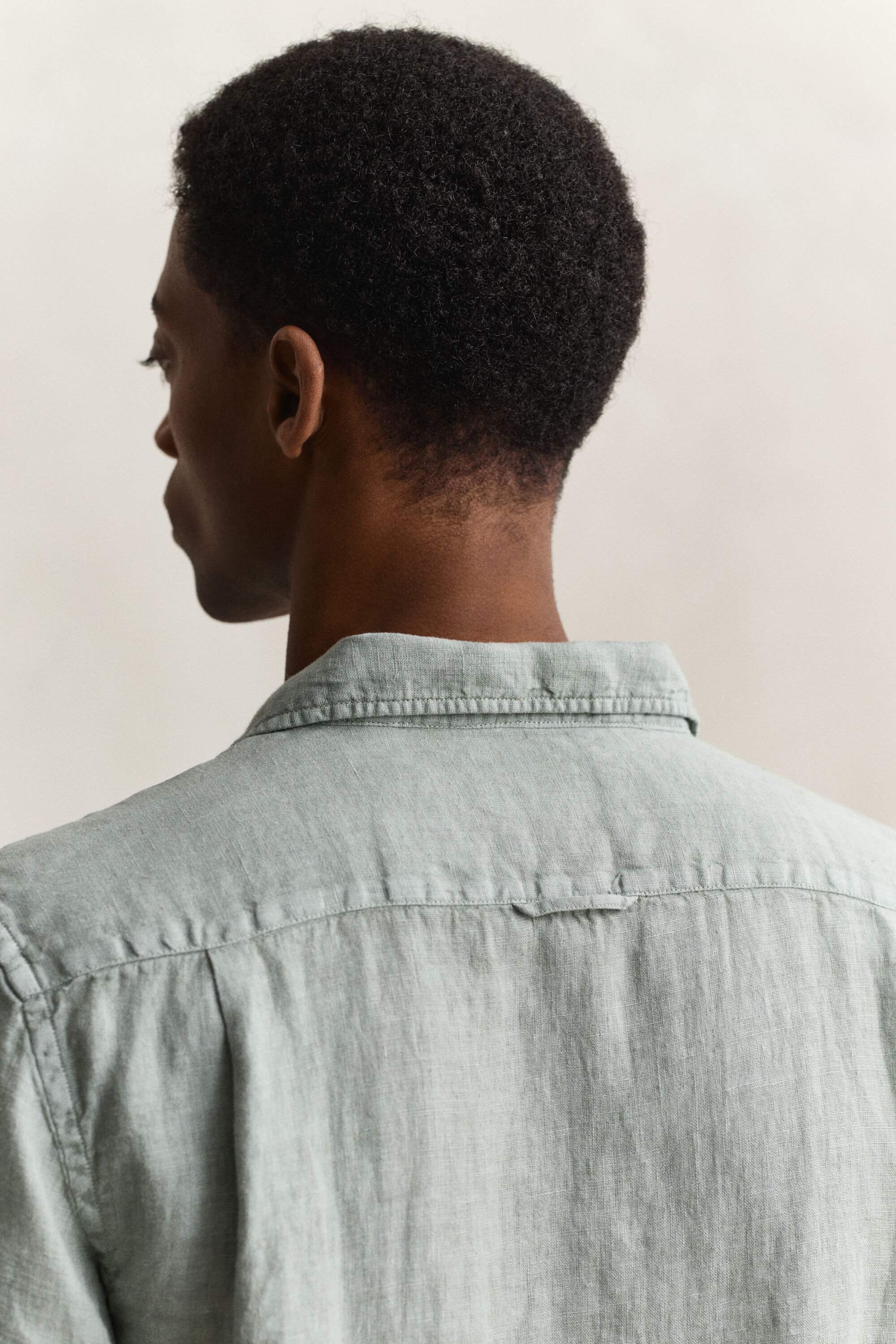 Camicia in lino a maniche corte