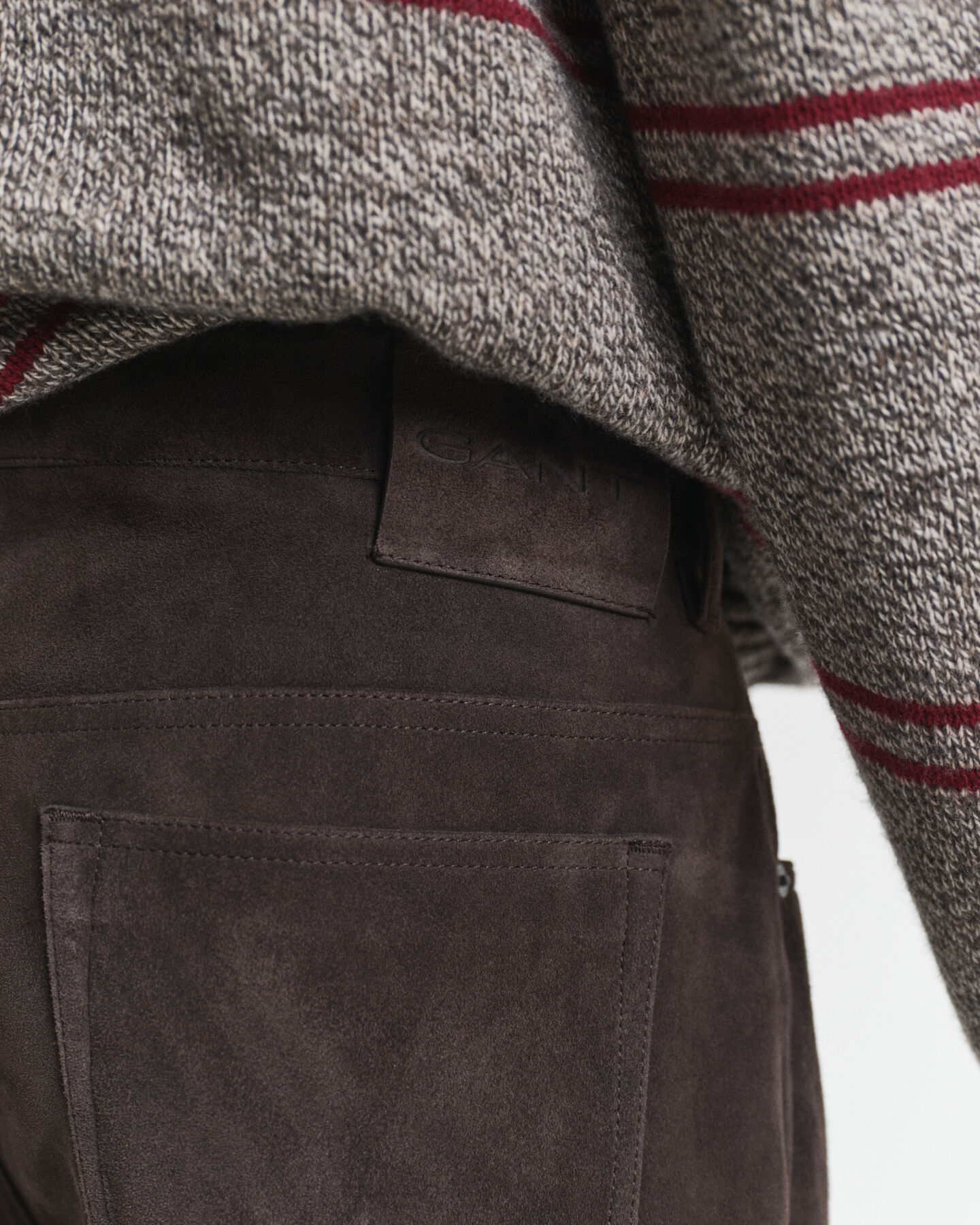 Jeans gamba dritta in camoscio