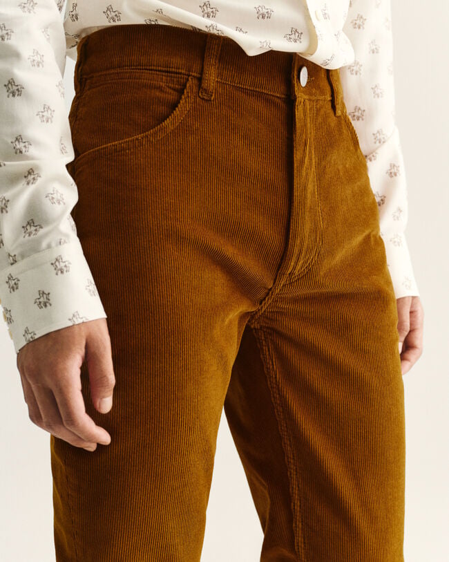 Jeans Bootcut Wrangler x GANT in velluto a coste