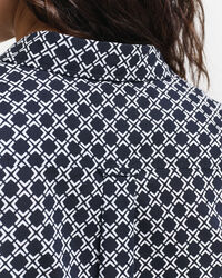 Camicia in voile di cotone con stampa geometrica regular fit