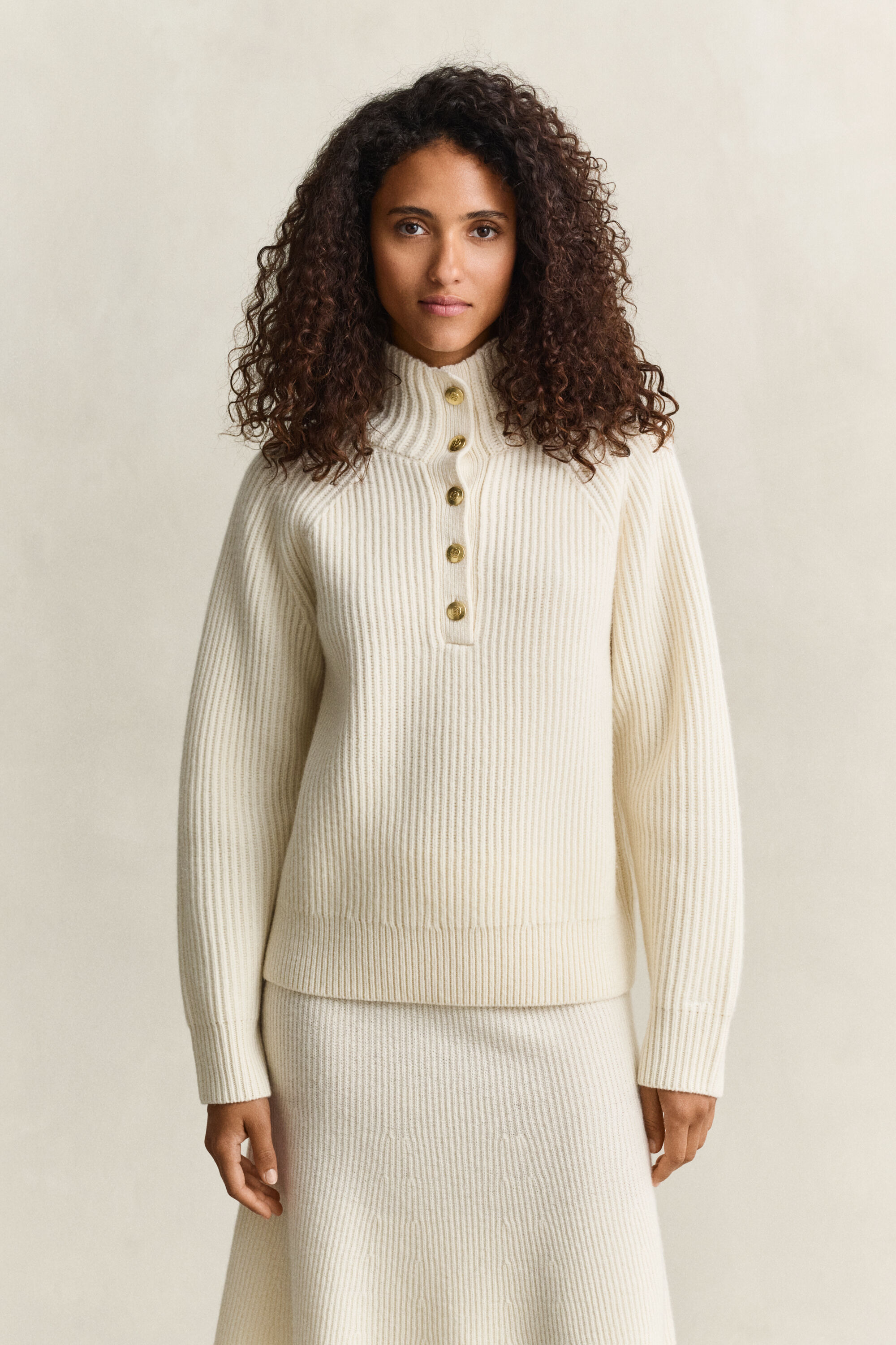 Maglia in lana d'agnello con bottoni