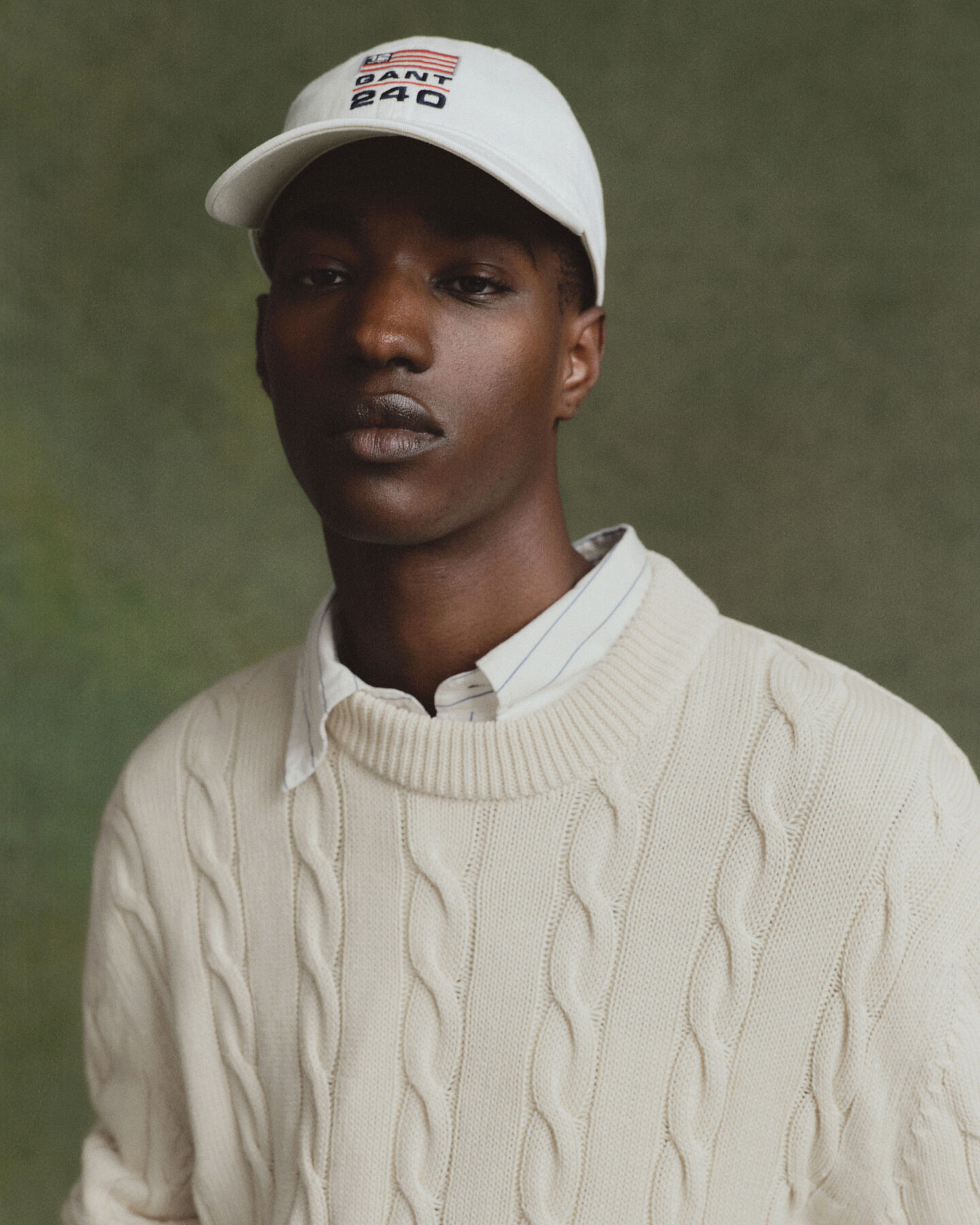 Maglia girocollo a trecce