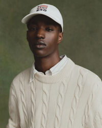 Maglia girocollo a trecce