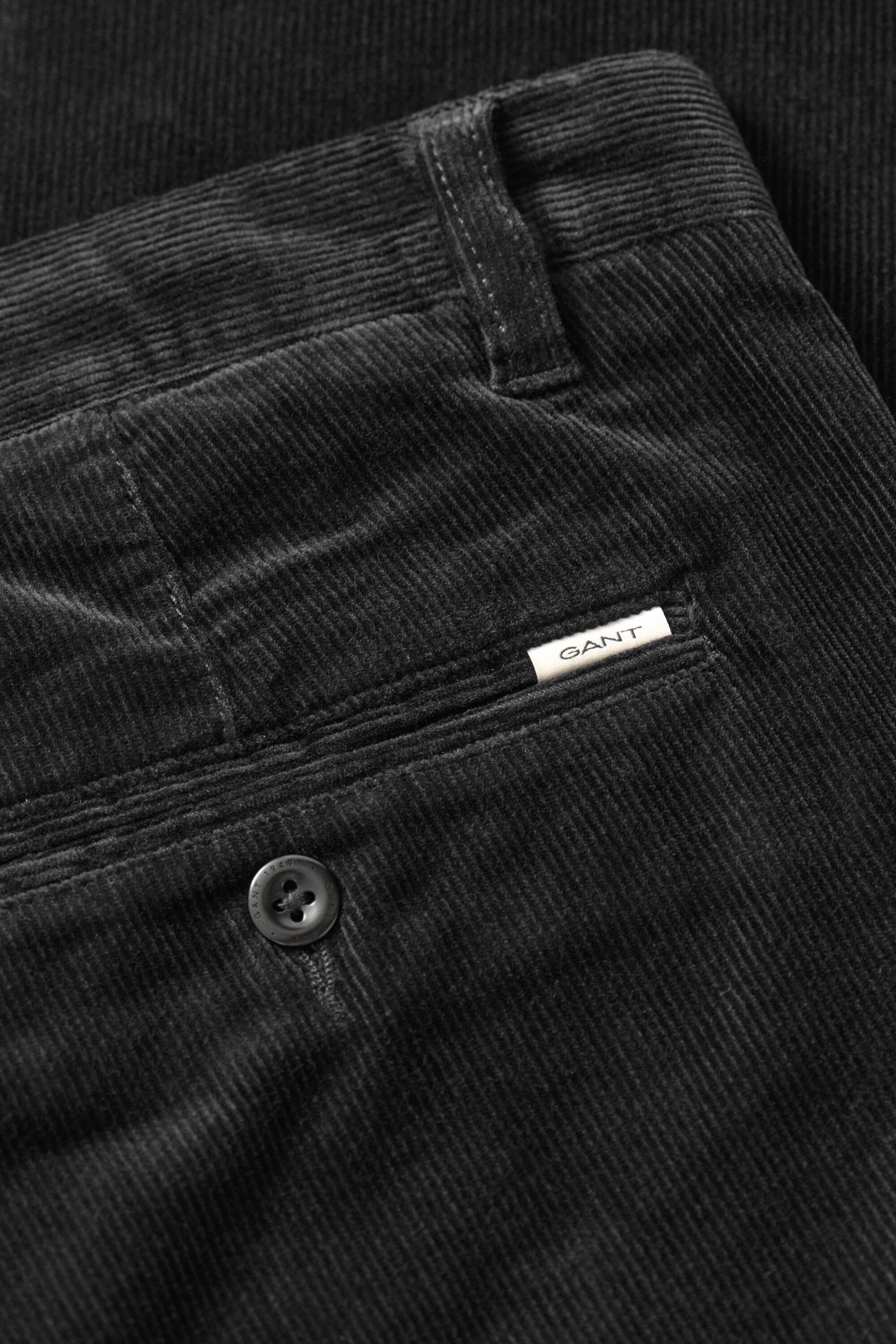 Pantaloni chino in velluto a coste slim