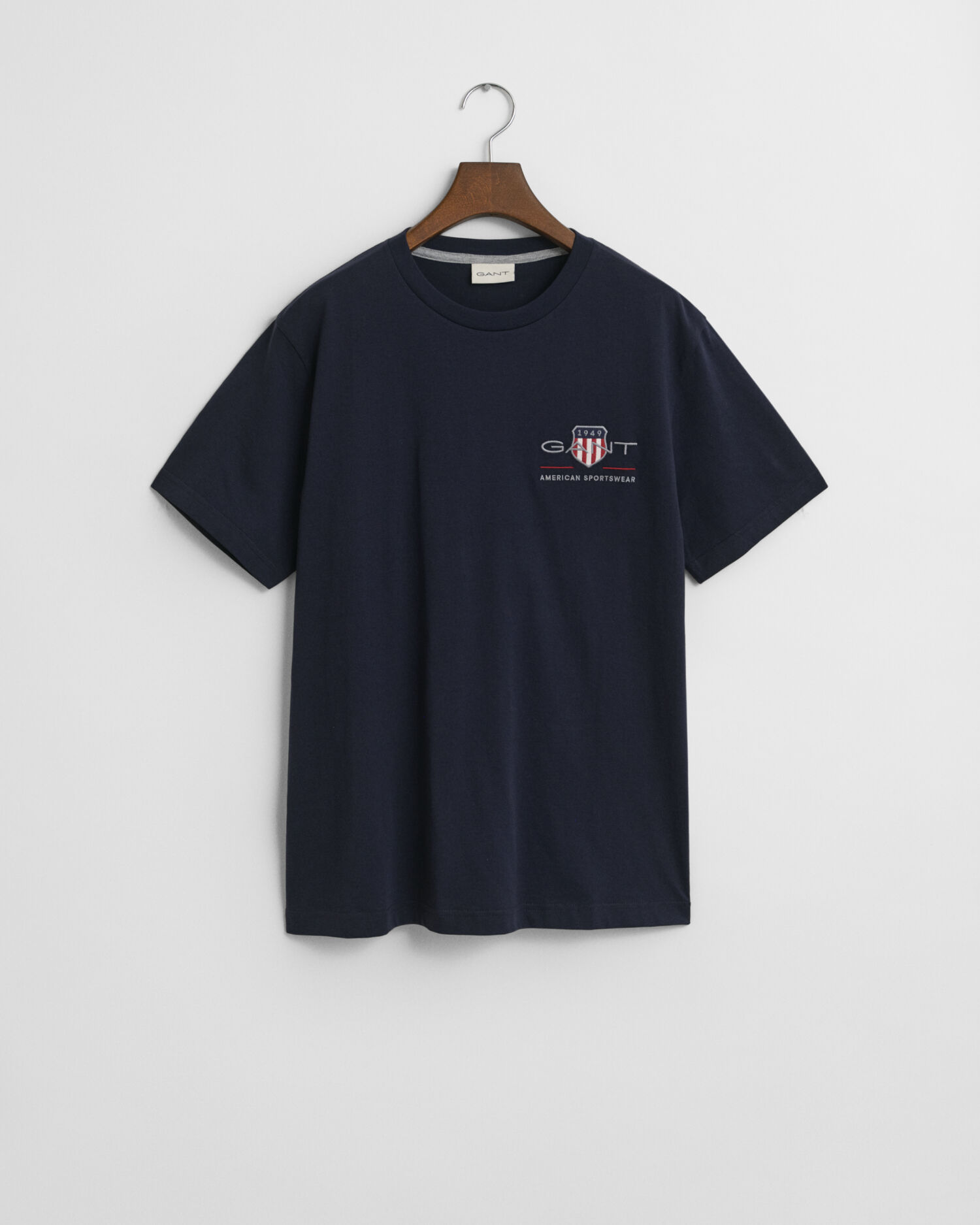 T-shirt Archive Shield ricamata