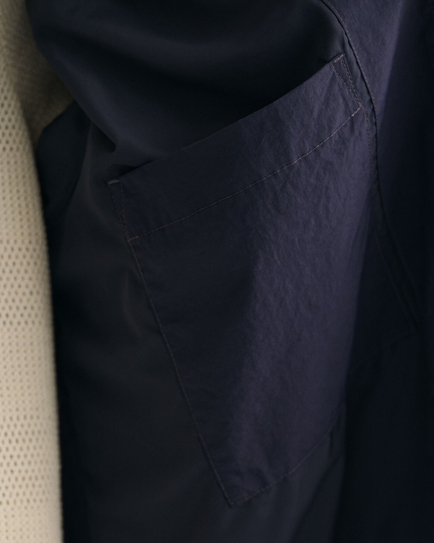 Giacca con cappuccio leggera