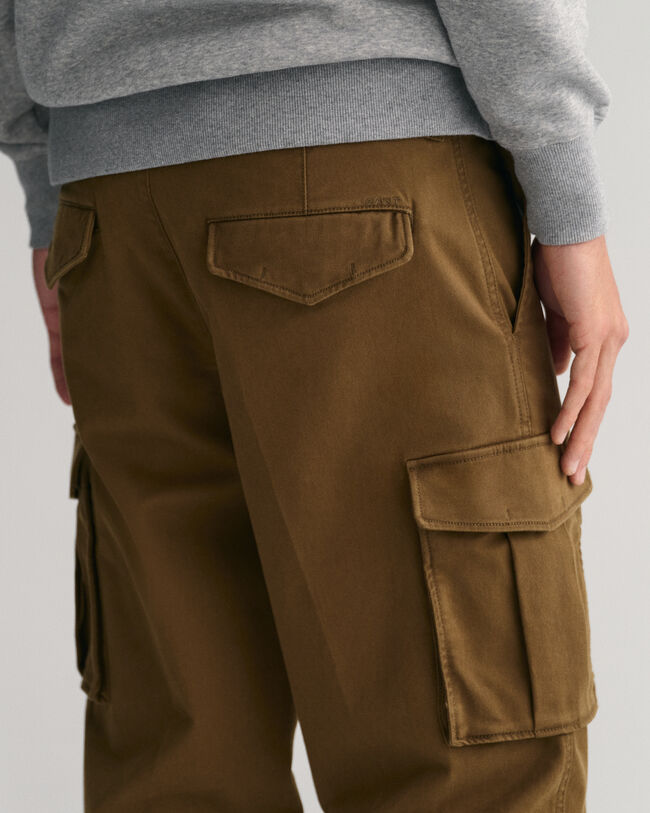 Pantaloni cargo in twill
