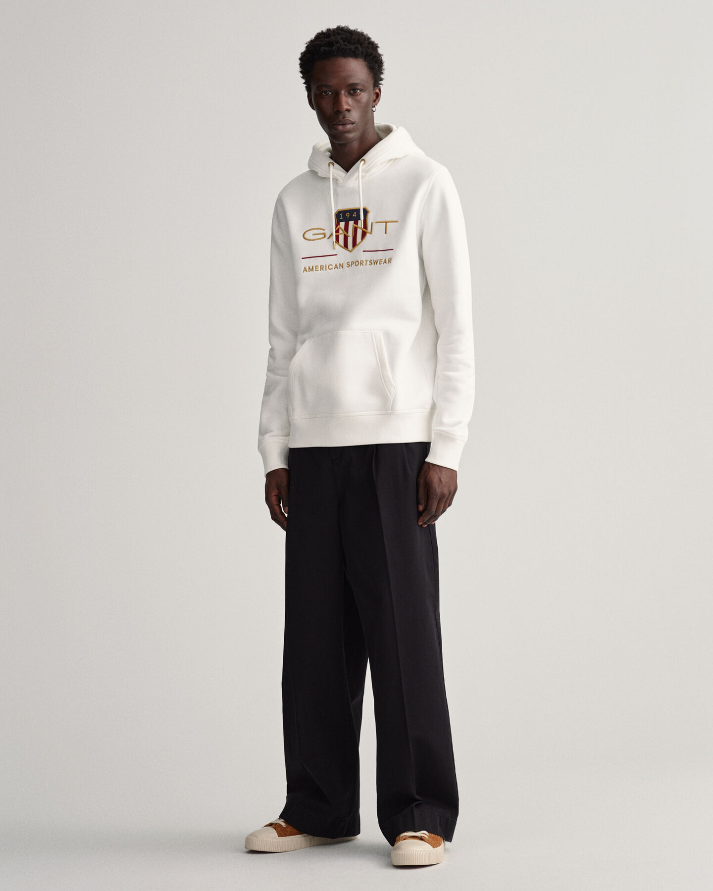 Felpa Archive Shield con cappuccio