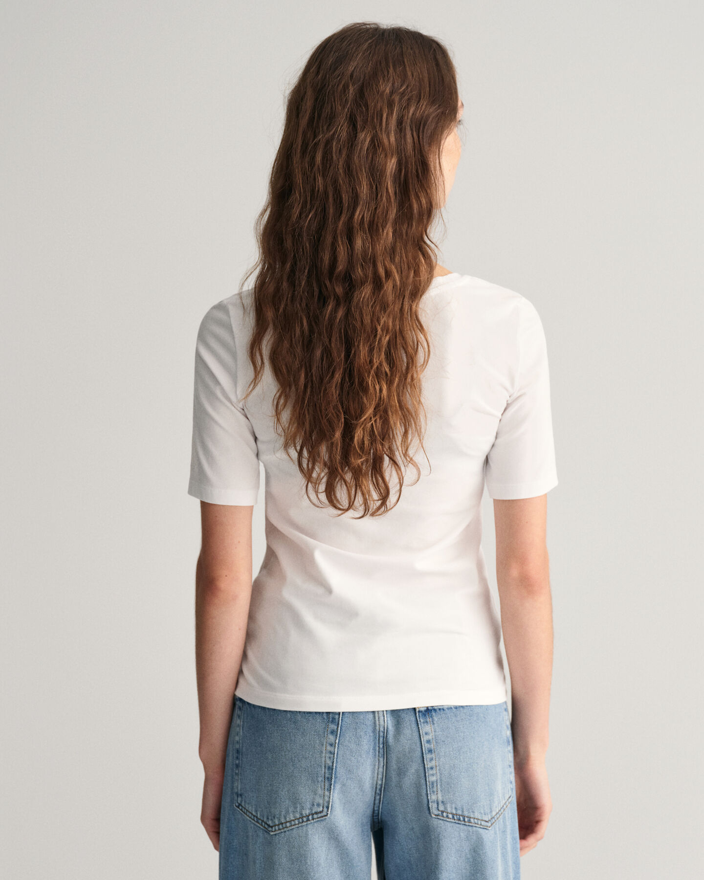 Top con scollo rotondo