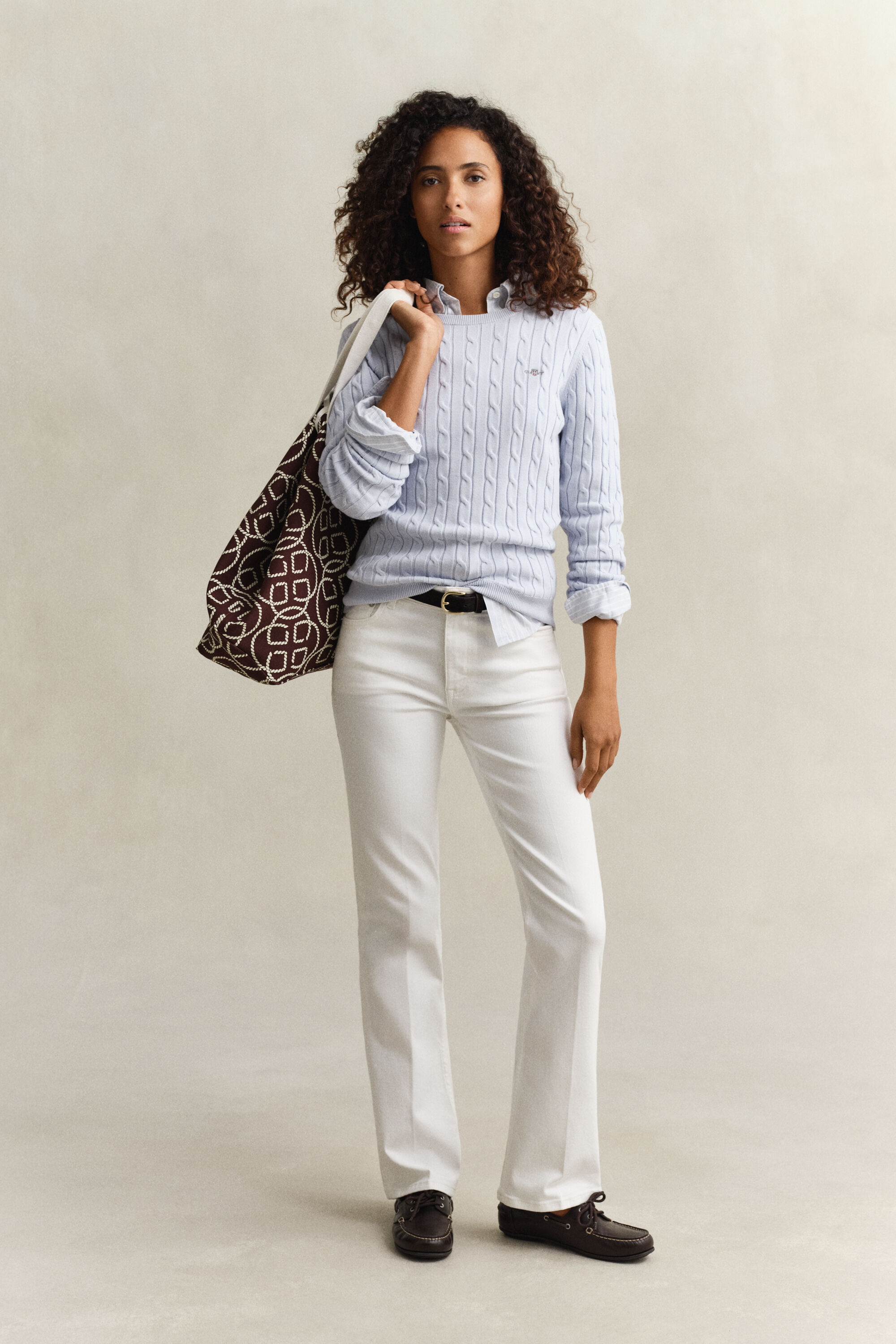 Maglia girocollo a trecce